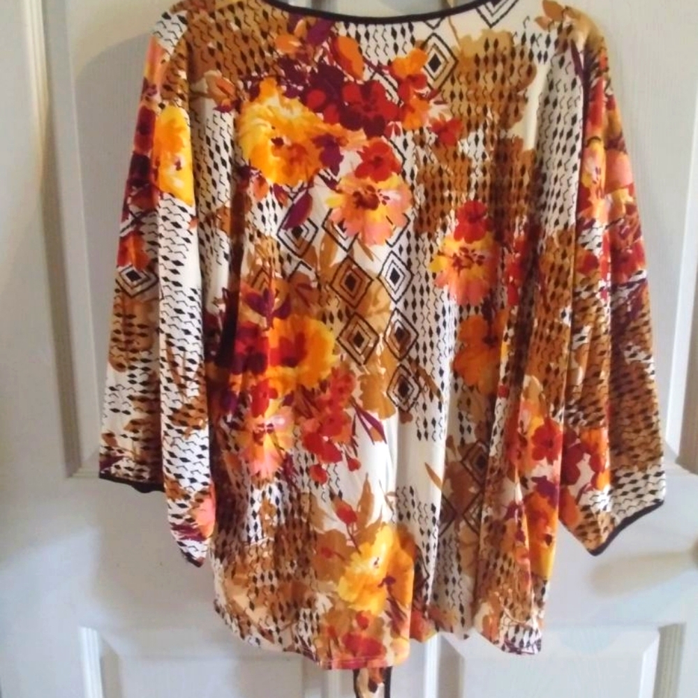 Chenault V Neck Floral Tie Top Women's Sz Large - Picture 2 of 5